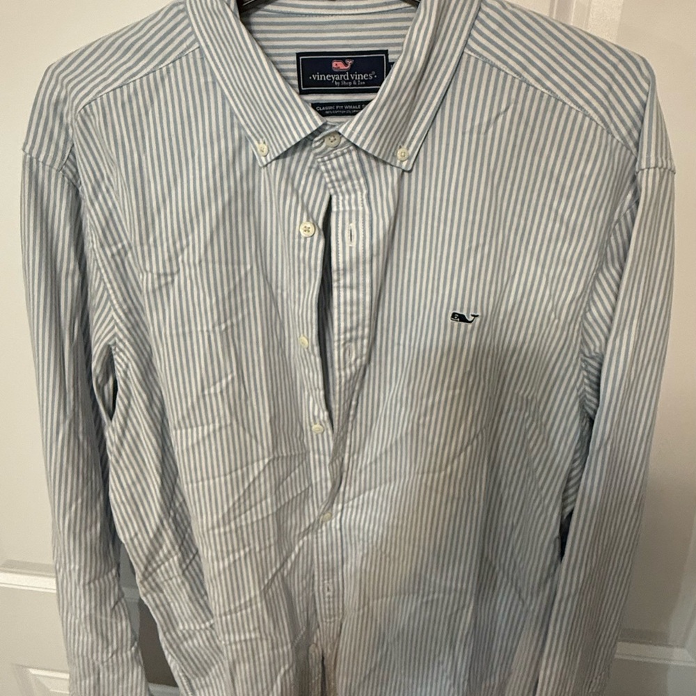 Vineyard Vines Men's Light Blue Striped Button Down Shirt